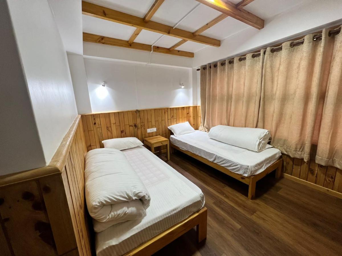 Hotel Camp de Base Namche Buitenkant foto